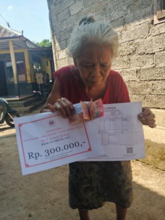PENYALURAN BLT DD BULAN OKTOBER 2025 DESA SAWAN